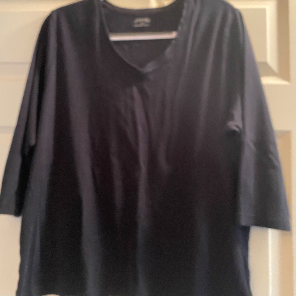 St John's Bay Womens Black Top Size 1X